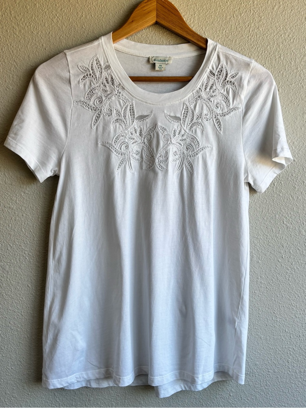 White Cotton Feminine Top